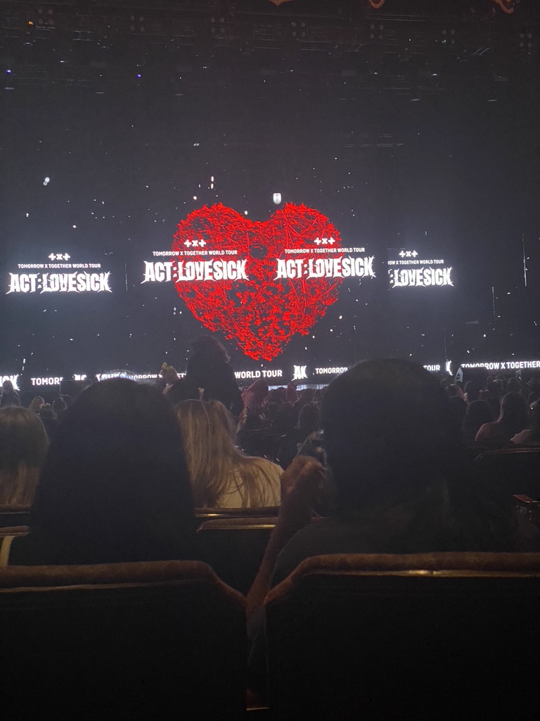 Tomorrow X Together Concert (2022)